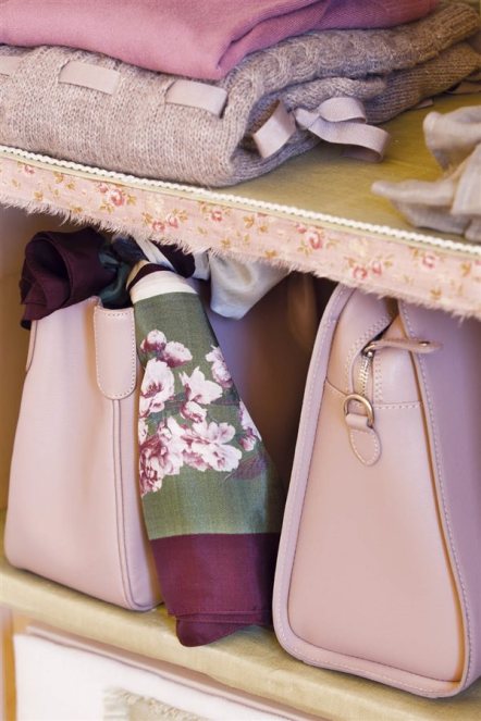 ordenar-bolso-marie-kondo5_8b8a2be7_600x900